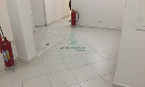 Conjunto Comercial para Locação na Faria Lima | 137m² | 5 Salas | Terraço | Reformado