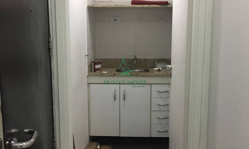 Conjunto Comercial para Locação na Faria Lima | 137m² | 5 Salas | Terraço | Reformado