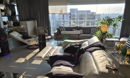 Apartamento à Venda ou Locação em Pinheiros | 84m² | 1 Suíte | 2 Vagas | Vista Cinematográfica