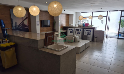 Apartamento à Venda ou Locação em Pinheiros | 84m² | 1 Suíte | 2 Vagas | Vista Cinematográfica