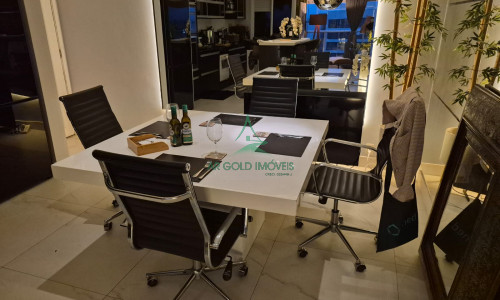 Apartamento à Venda ou Locação em Pinheiros | 84m² | 1 Suíte | 2 Vagas | Vista Cinematográfica