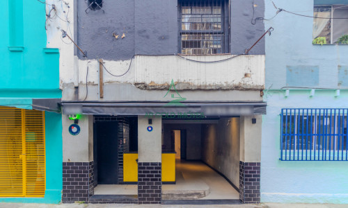 Sobrado Comercial para Locação em Perdizes | 90m² | Estrutura para Gastronomia | 2 Salões