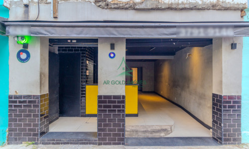 Sobrado Comercial para Locação em Perdizes | 90m² | Estrutura para Gastronomia | 2 Salões