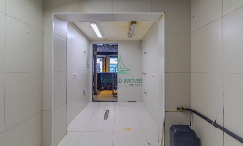 Sobrado Comercial para Locação em Perdizes | 90m² | Estrutura para Gastronomia | 2 Salões