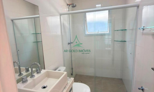 Casa à Venda em Jandira | 417m² | 4 Suítes | Área Gourmet | 5 Vagas | Cond. Reserva Santa Maria
