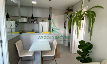 Apartamento à Venda no Cambuci | 38m² | 2 Quartos | Mobiliado | Vista Livre