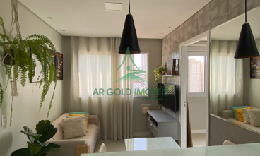 Apartamento à Venda no Cambuci | 38m² | 2 Quartos | Mobiliado | Vista Livre