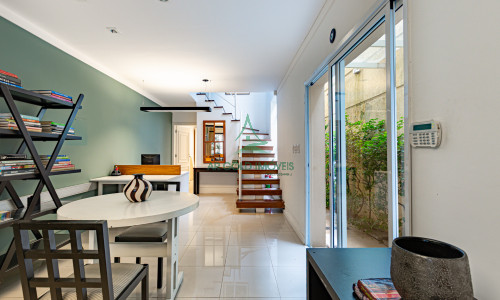 Sobrado à Venda em Perdizes | 172m² | 3 Quartos | 4 Banheiros | 1 Vaga