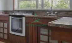 Casa à Venda em Cotia | 890m² | 4 Quartos | 2 Suítes | Piscina | 6 Vagas | Chácaras da Represinha