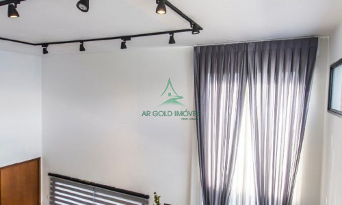 Casa à Venda em Alphaville | 460m² | 5 Suítes | Piscina Aquecida | 4 Vagas | Campos do Conde