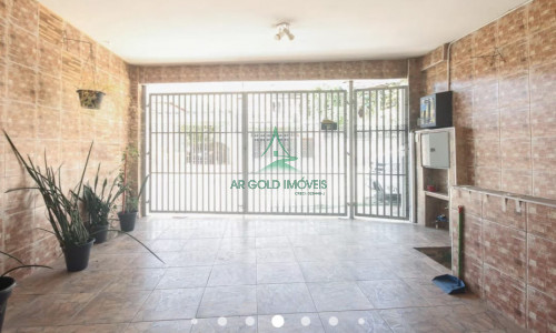 Casa à Venda na Penha | 100m² | 2 Dorms | Sacada | Churrasqueira | 1 Vaga | Próx. Shopping e Metrô