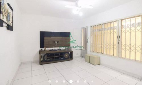 Casa à Venda na Penha | 100m² | 2 Dorms | Sacada | Churrasqueira | 1 Vaga | Próx. Shopping e Metrô