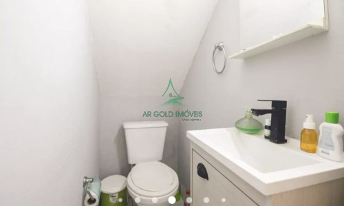 Casa à Venda na Penha | 100m² | 2 Dorms | Sacada | Churrasqueira | 1 Vaga | Próx. Shopping e Metrô