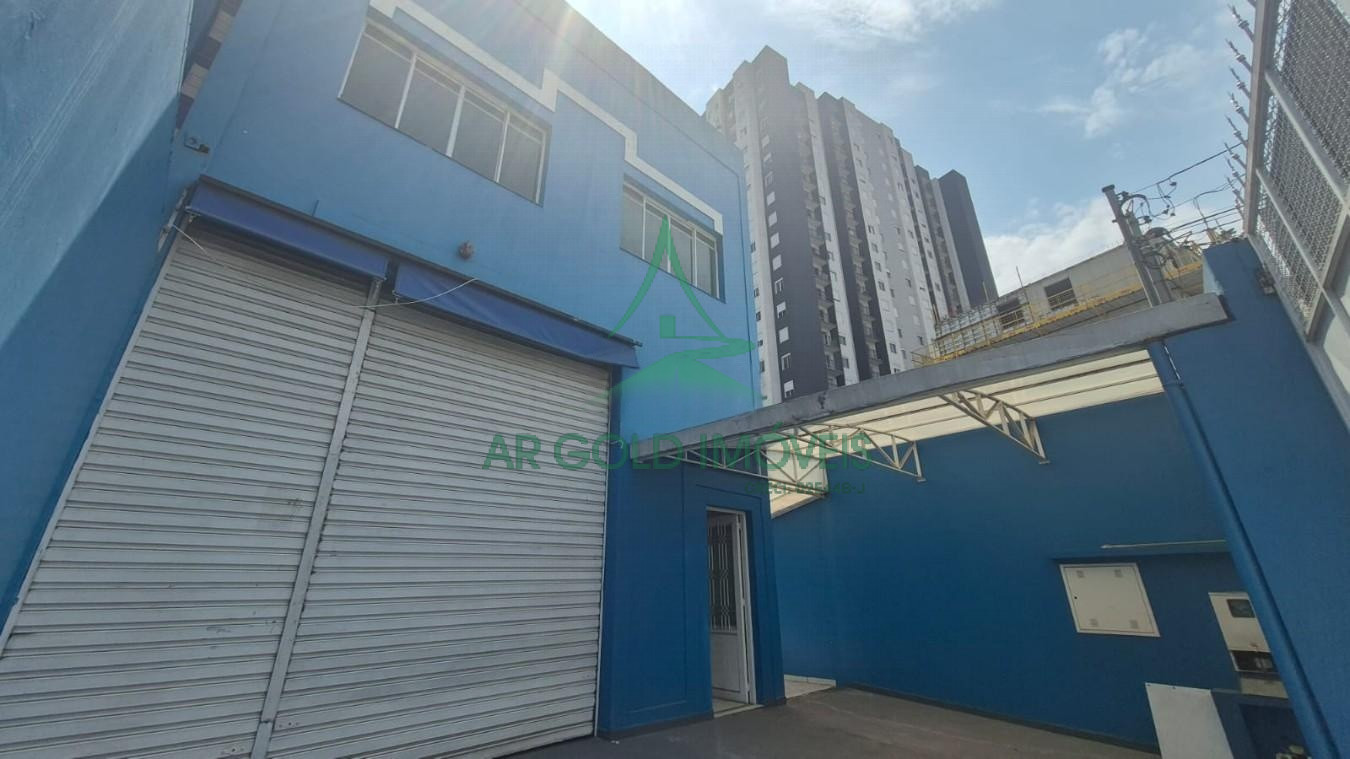 Galpão à Venda na Vila Prudente | 460m² | Terreno 300m² | Entrada para Caminhões | Trifásico