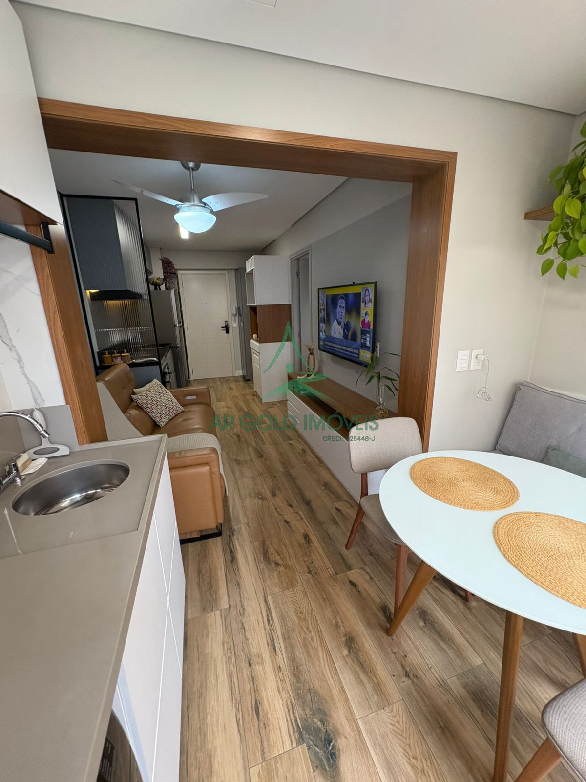 Studio à Venda em Pinheiros | 35m² | Projeto Assinado | Planejados | Limited Pinheiros