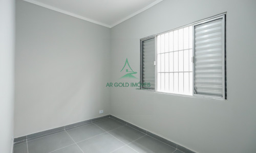 Casa à Venda no Parque São Domingos | 129m² | 2 Dorms | 1 Suíte | Churrasqueira | 2 Vagas