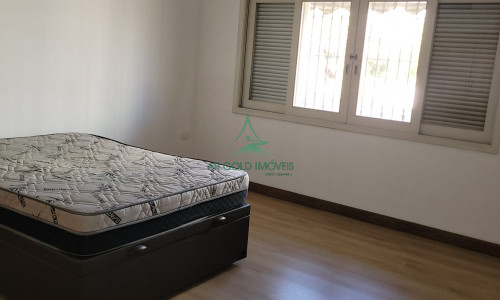 Casa Térrea à Venda no Parque São Domingos | 2 Dorms | Edícula | Escritório | Quintal | 1 Vaga