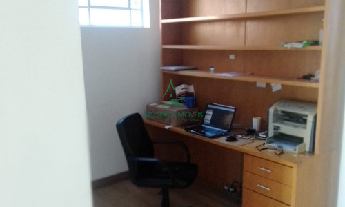 Casa Térrea à Venda no Parque São Domingos | 2 Dorms | Edícula | Escritório | Quintal | 1 Vaga