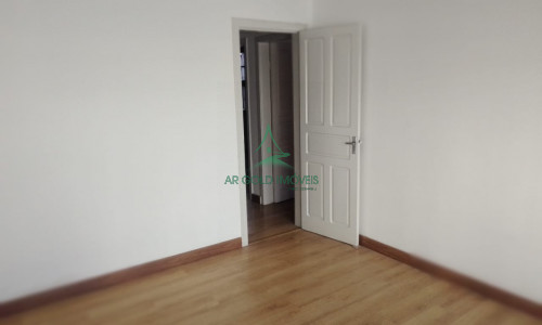 Casa Térrea à Venda no Parque São Domingos | 2 Dorms | Edícula | Escritório | Quintal | 1 Vaga