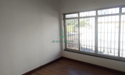 Casa Térrea à Venda no Parque São Domingos | 2 Dorms | Edícula | Escritório | Quintal | 1 Vaga