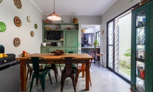 Sobrado à Venda no Siciliano | 140m² | 3 Dorms | 1 Suíte | Ar-Condicionado | Churrasqueira | 1 Vaga