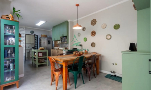 Sobrado à Venda no Siciliano | 140m² | 3 Dorms | 1 Suíte | Ar-Condicionado | Churrasqueira | 1 Vaga