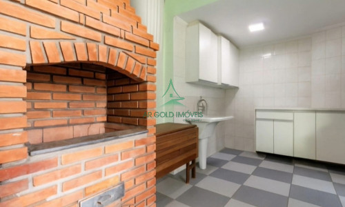 Sobrado à Venda no Siciliano | 140m² | 3 Dorms | 1 Suíte | Ar-Condicionado | Churrasqueira | 1 Vaga