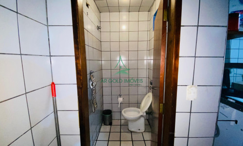 Imóvel à Venda no Jd. São Jorge | 338m² | 4 Casas | 8 Quartos | Churrasqueira | 3 Vagas
