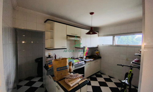 Imóvel à Venda no Jd. São Jorge | 338m² | 4 Casas | 8 Quartos | Churrasqueira | 3 Vagas