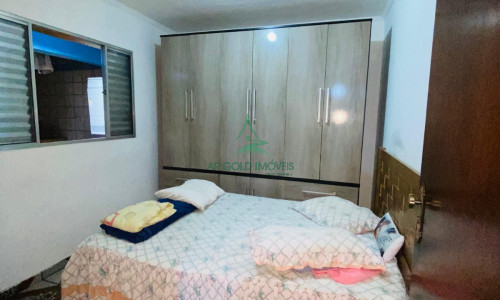 Imóvel à Venda no Jd. São Jorge | 338m² | 4 Casas | 8 Quartos | Churrasqueira | 3 Vagas