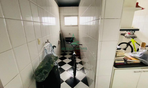 Imóvel à Venda no Jd. São Jorge | 338m² | 4 Casas | 8 Quartos | Churrasqueira | 3 Vagas