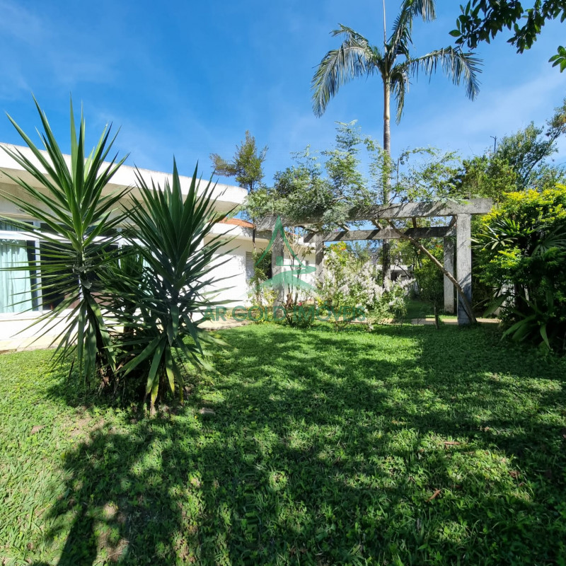 Casa à Venda na Vila Ida | 668m² de Terreno | 4 Suítes | Piscina | 3 Vagas