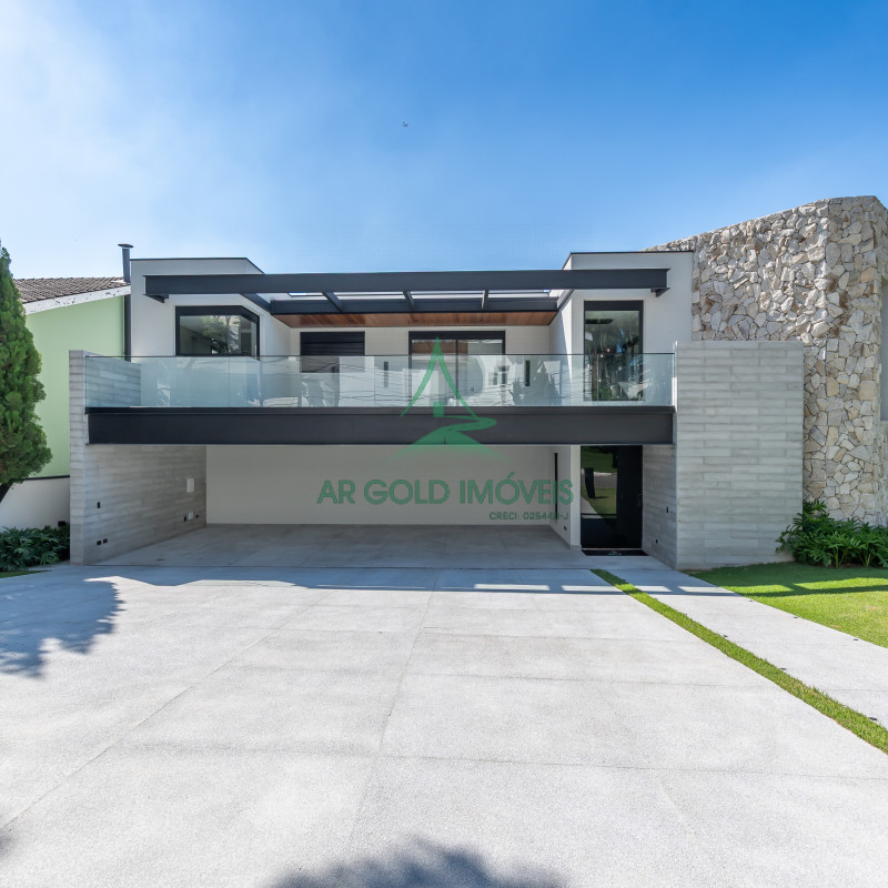 Casa à Venda em Alphaville | 516m² | 4 Suítes | Piscina com Spa | 12 Vagas | Alphaville 10