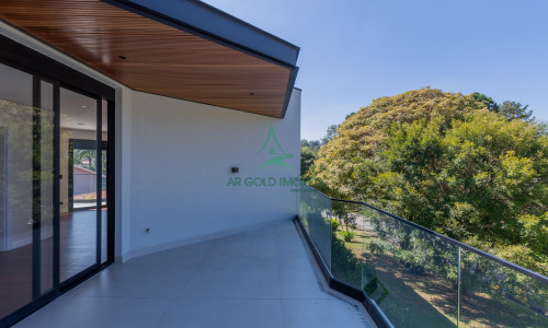 Casa à Venda em Alphaville | 516m² | 4 Suítes | Piscina com Spa | 12 Vagas | Alphaville 10