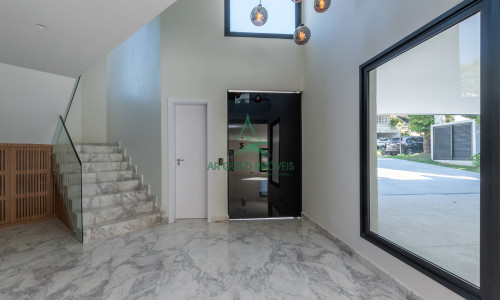 Casa à Venda em Alphaville | 516m² | 4 Suítes | Piscina com Spa | 12 Vagas | Alphaville 10