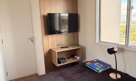 Apartamento à Venda no Socorro | 35m² | 2 Quartos | Varanda | Porteira Fechada | Andar Alto