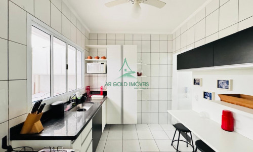 Casa em Condomínio à Venda no Jardim Las Palmas Guarujá | 65m² | 2 Dorms | 1 Vaga | Churrasqueira