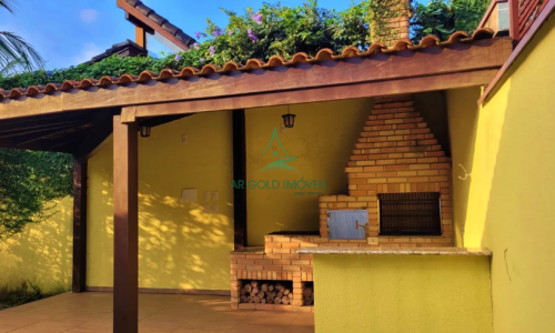 Casa à Venda em Condomínio no Guarujá | 150m² | 3 Dorms | Piscina | 3 Vagas