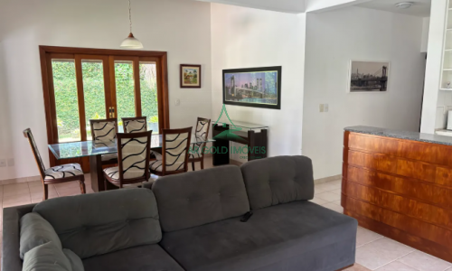 Casa à Venda em Condomínio no Guarujá | 150m² | 3 Dorms | Piscina | 3 Vagas