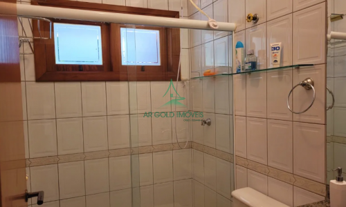 Casa à Venda em Condomínio no Guarujá | 150m² | 3 Dorms | Piscina | 3 Vagas