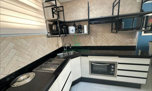 Apto à Venda na Enseada | 80m² | 3 Dorms | 1 Suíte | Mobiliado | 3 Quadras da Praia | 1 Vaga