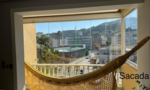 Apto à Venda na Enseada | 80m² | 3 Dorms | 1 Suíte | Mobiliado | 3 Quadras da Praia | 1 Vaga