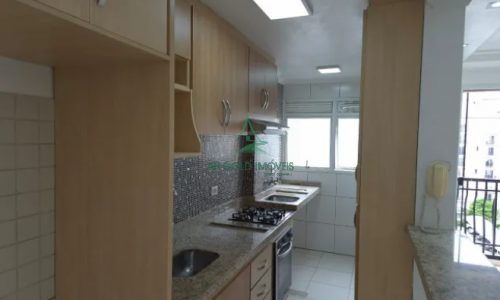 Apartamento à Venda no Jaraguá | 57m² | 2 Quartos | Varanda Envidraçada | 1 Vaga | La Plaça