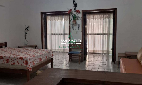 Casa à Venda na Enseada | 100m² | 1 Dorm | Mobiliada | Churrasqueira | 2 Vagas | Monteiro da Cruz