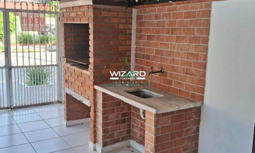 Casa à Venda na Enseada | 100m² | 1 Dorm | Mobiliada | Churrasqueira | 2 Vagas | Monteiro da Cruz