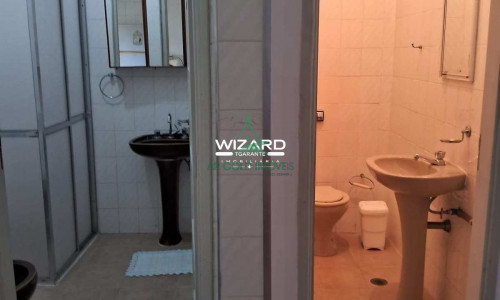 Casa à Venda na Enseada | 100m² | 1 Dorm | Mobiliada | Churrasqueira | 2 Vagas | Monteiro da Cruz
