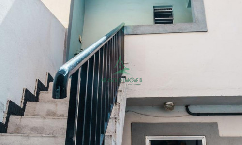 Loft à Venda no Jardim Guançã | 230m² | 1 Suíte | 2 Vagas | Porteira Fechada | Edícula + Escritório