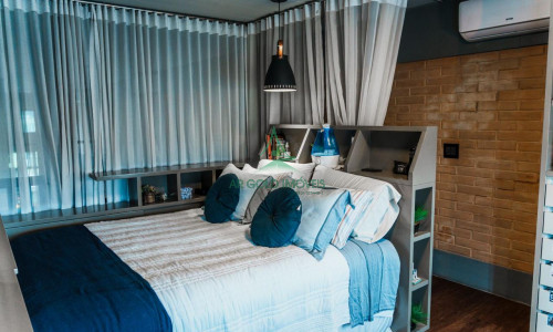Loft à Venda no Jardim Guançã | 230m² | 1 Suíte | 2 Vagas | Porteira Fechada | Edícula + Escritório