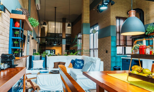 Loft à Venda no Jardim Guançã | 230m² | 1 Suíte | 2 Vagas | Porteira Fechada | Edícula + Escritório