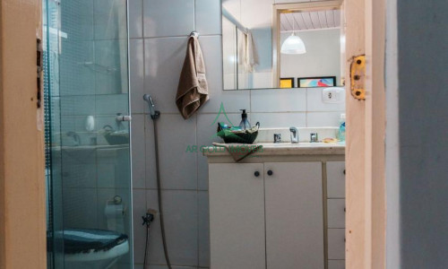 Loft à Venda no Jardim Guançã | 230m² | 1 Suíte | 2 Vagas | Porteira Fechada | Edícula + Escritório